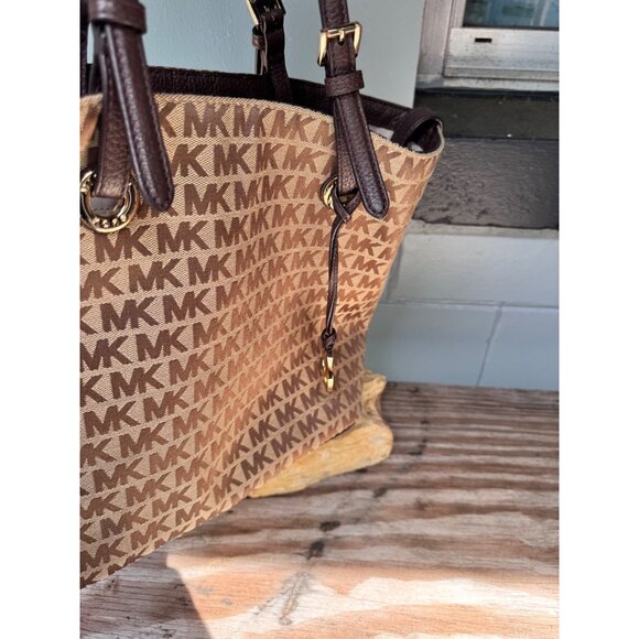 Michael Kors Jet Set Signature Logo Large Brown Tote Bag Gold Hardware Leather - Picture 5 of 13